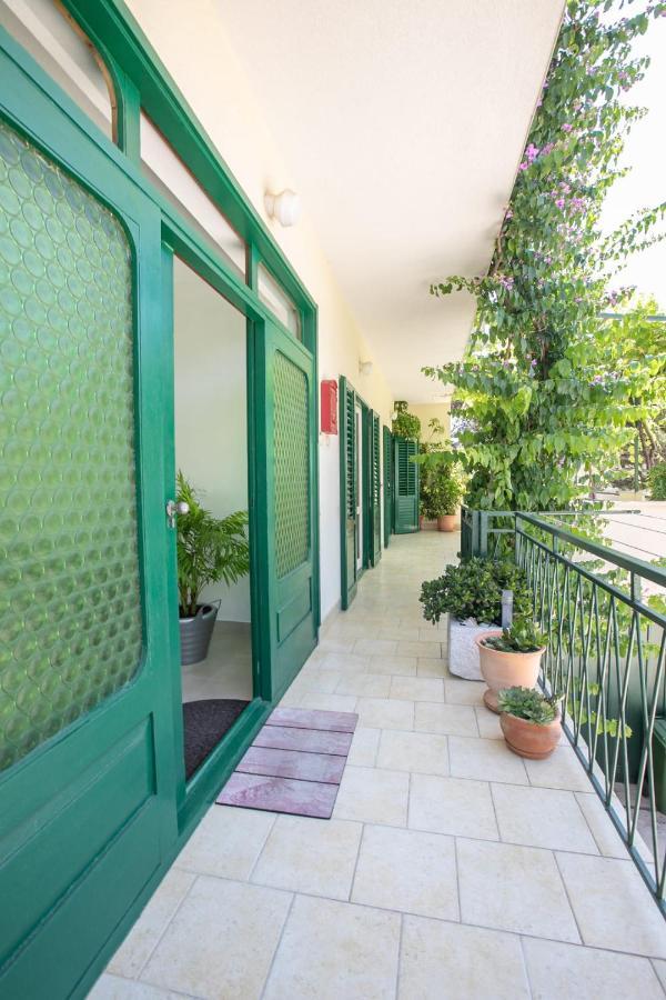 Green Terrace Apartment Makarska Exterior foto